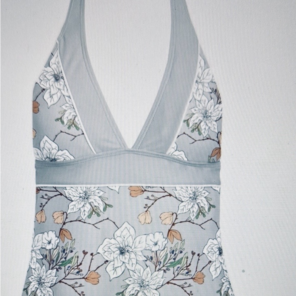 VENUS Gray and White Bikini Swimwear